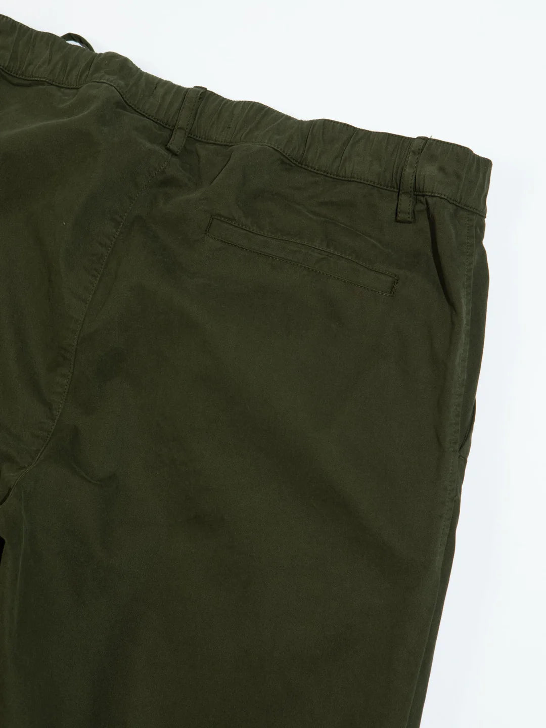 INVERNESS TAPERED COTTON TWILL PANTS - DEFENDER GREEN