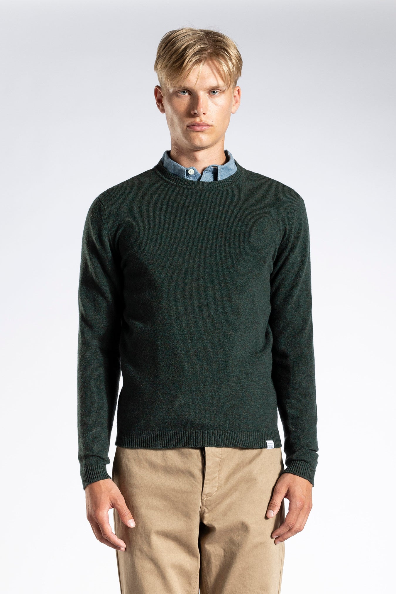 SIGFRED LAMBSWOOL CREW - FOREST GREEN