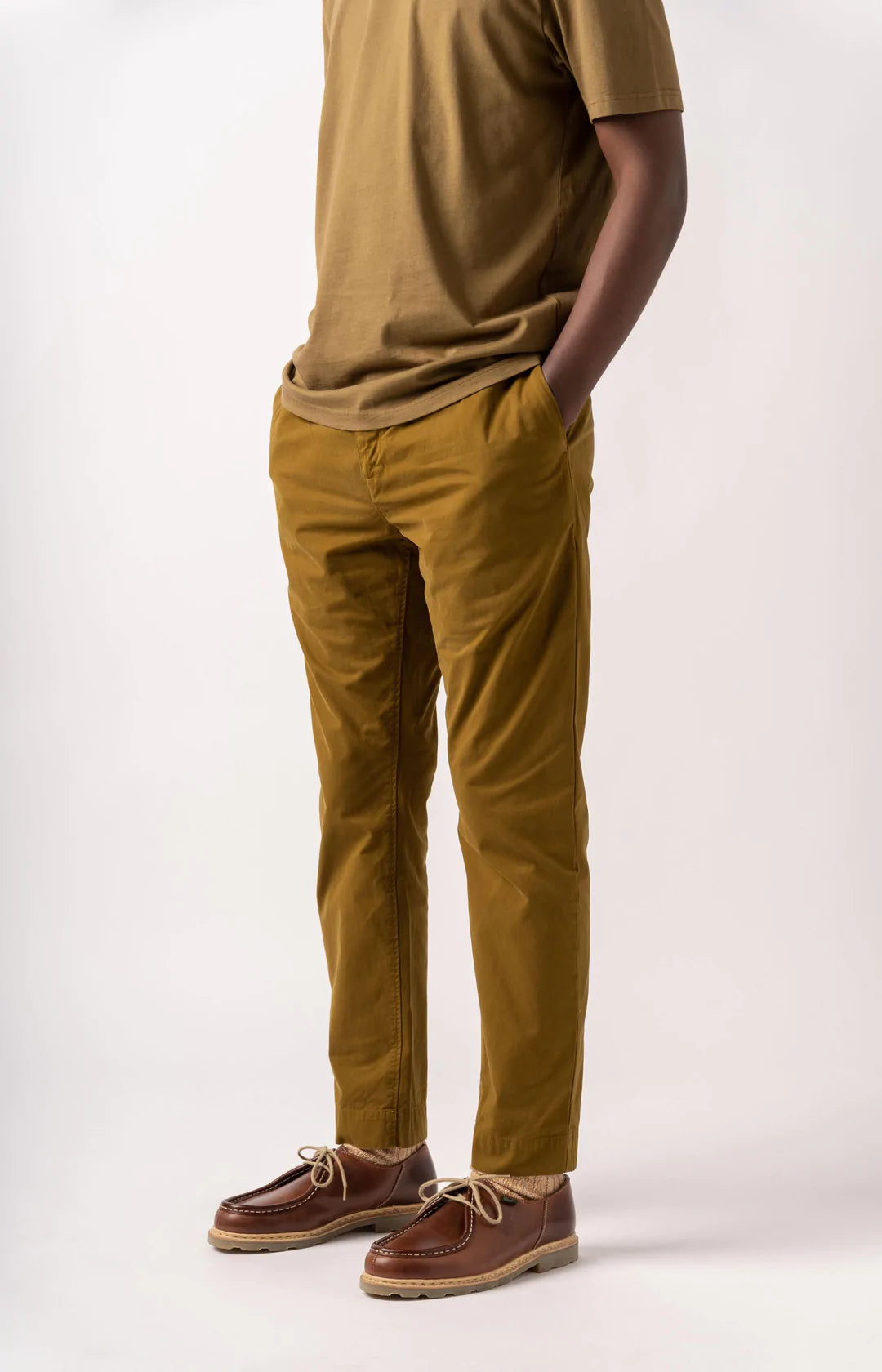 INVERNESS TAPERED COTTON TWILL PANTS - TOBACCO