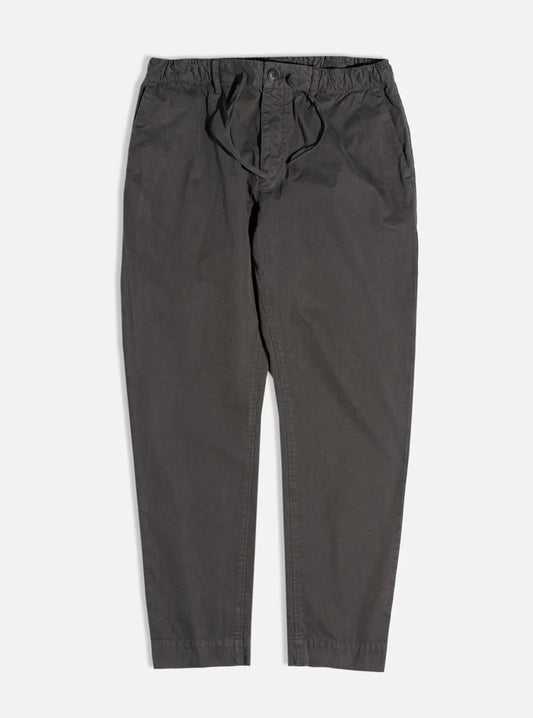 INVERNESS TAPERED COTTON TWILL PANTS - CHARCOAL